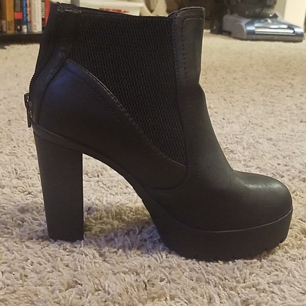 Black heeled ankle boots